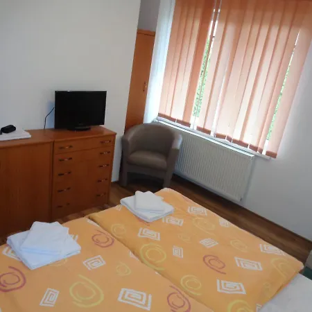 בית הארחה Dali 3*